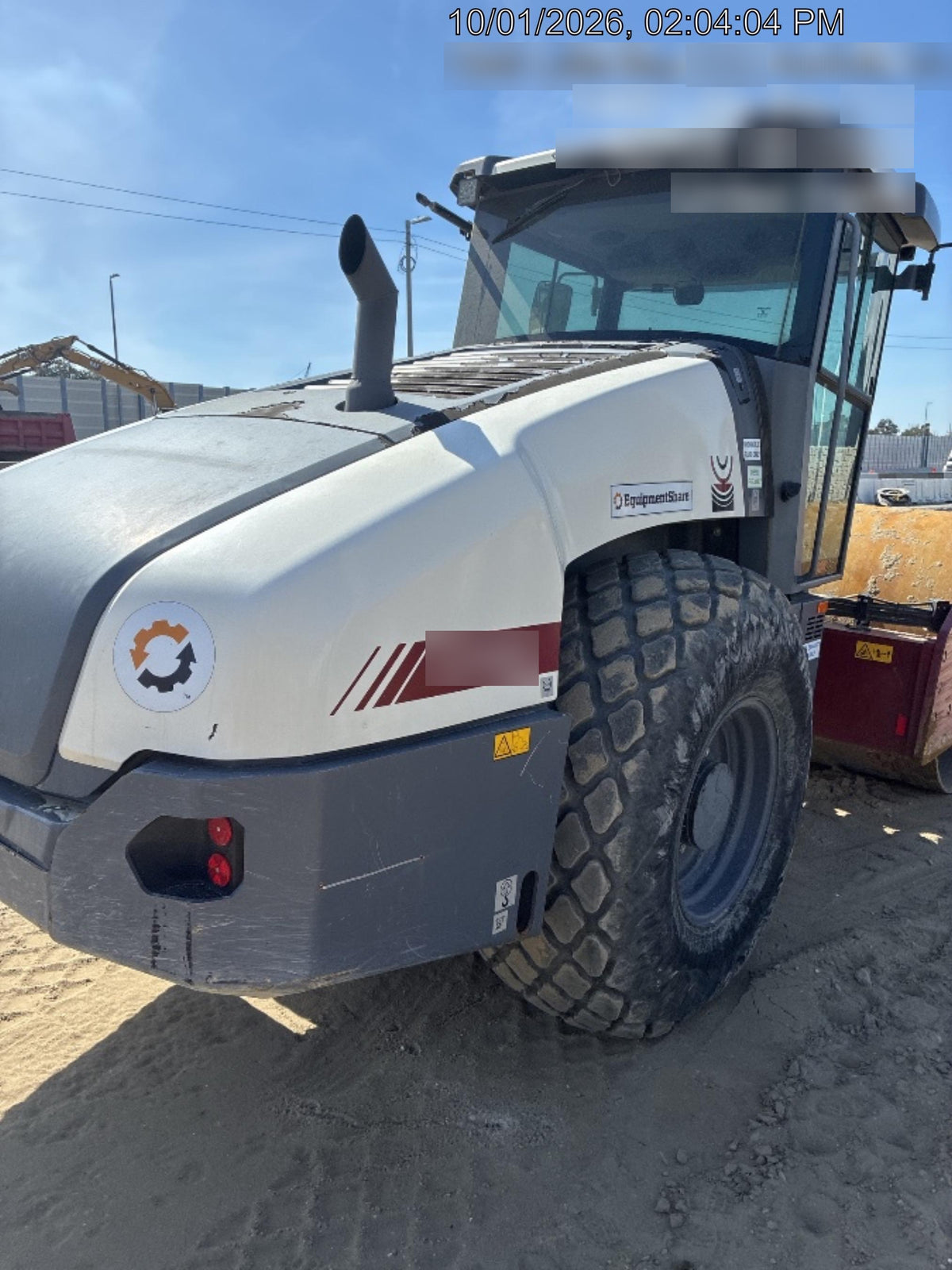 2023 DYNAPAC CA2500D