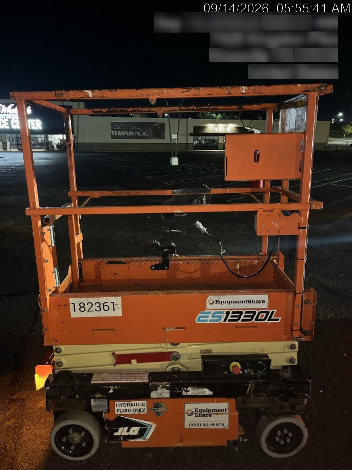 2021 JLG ES1330L