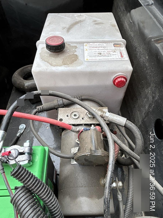 2024 TEXAS PRIDE TRAILERS 14'L x 7'W 5 Cu Yd Trunnion Hydraulic Dump