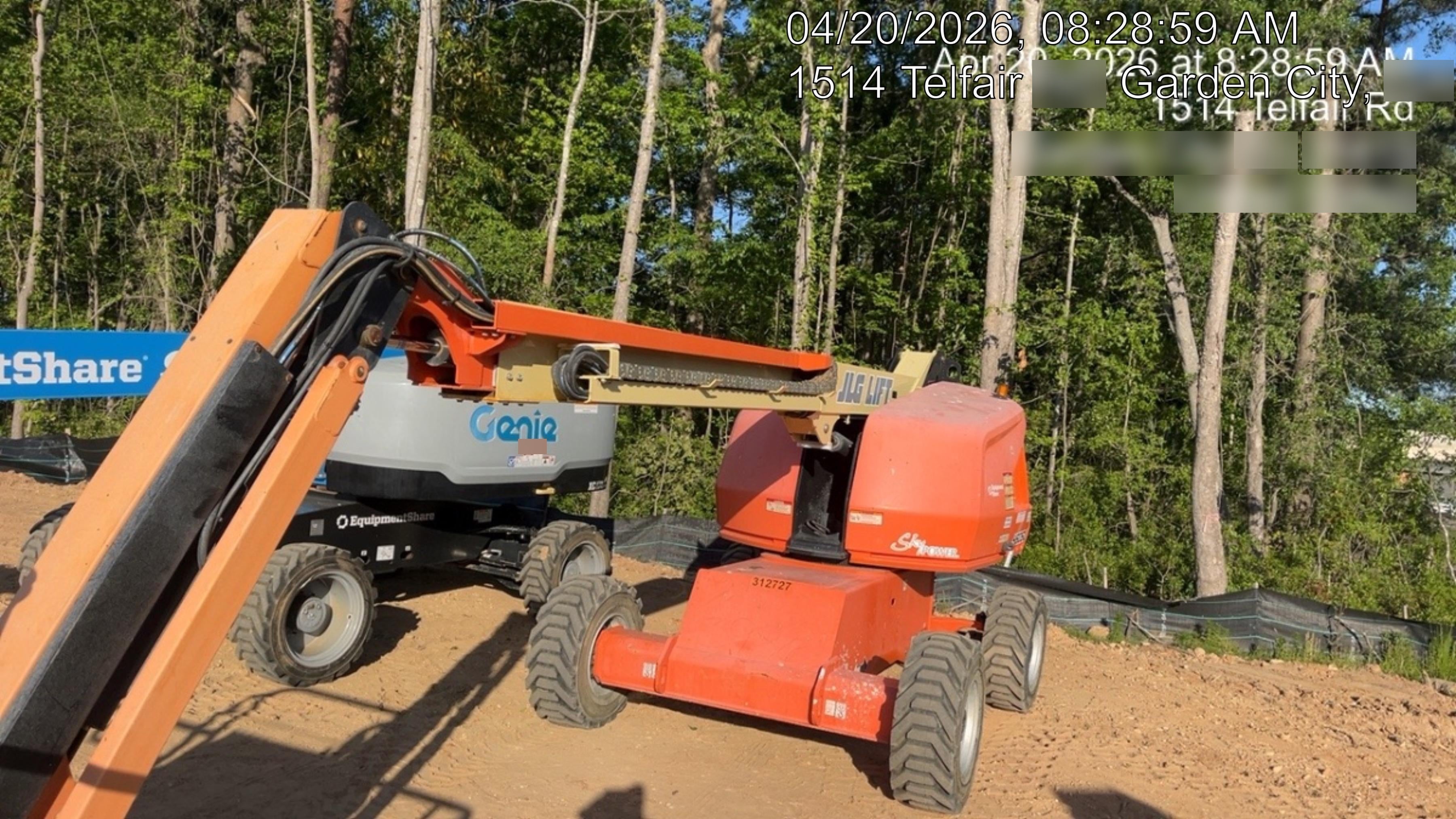 2023 JLG 460SJ