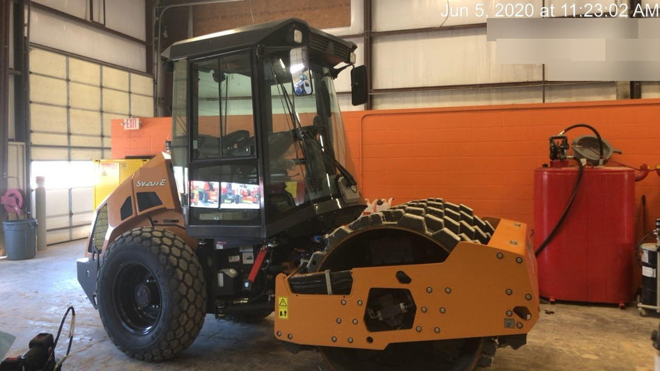 2020 CASE SV207E