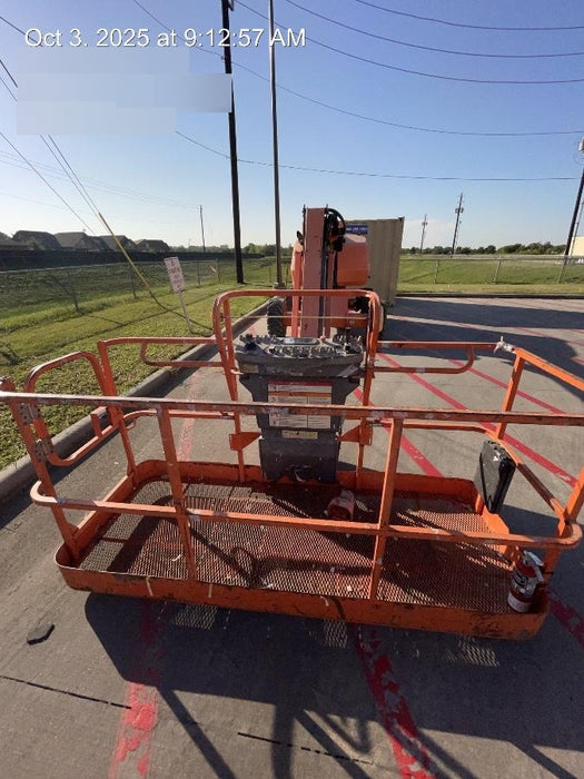 2019 JLG 460SJ