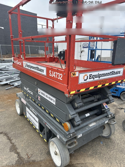 2022 SKYJACK SJ4732