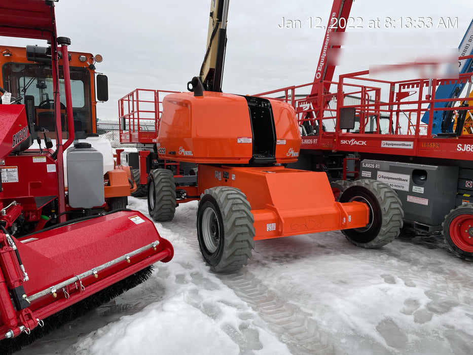 2021 JLG 400S