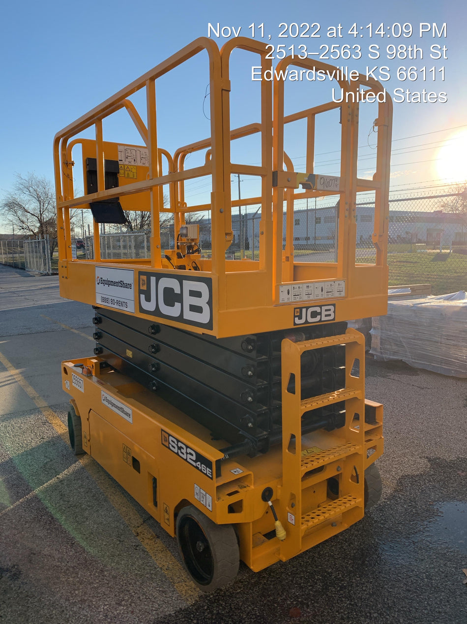 2022 JCB S3246E