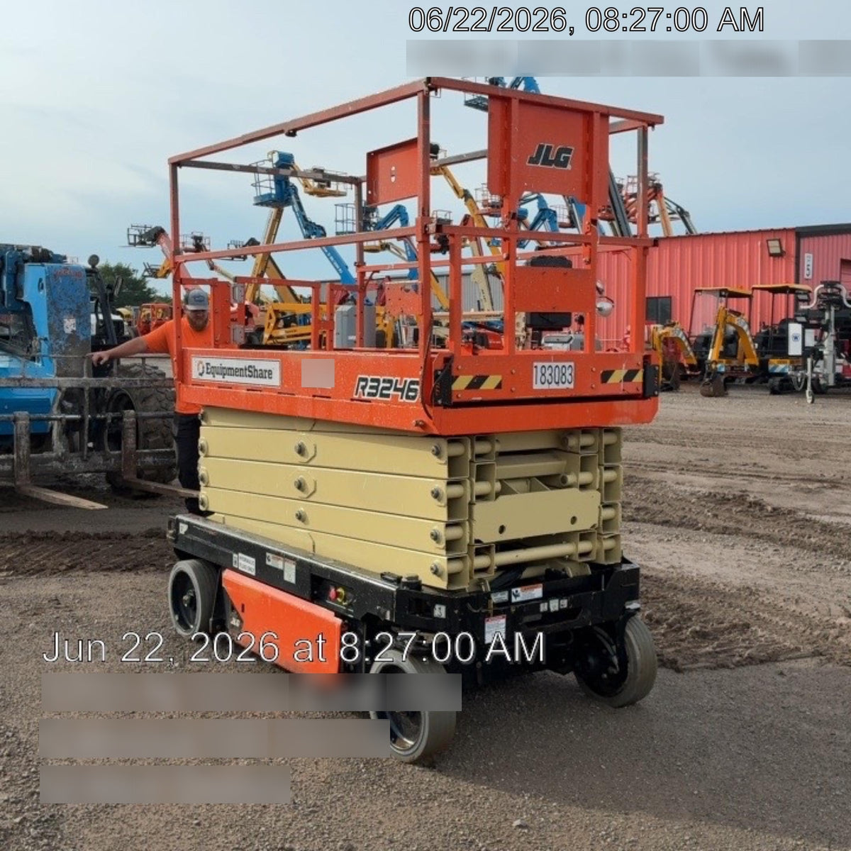 2021 JLG R3246