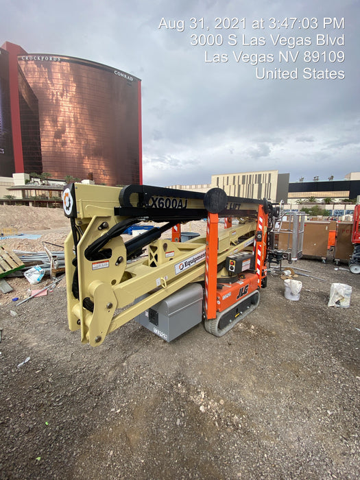 2021 JLG X600AJ