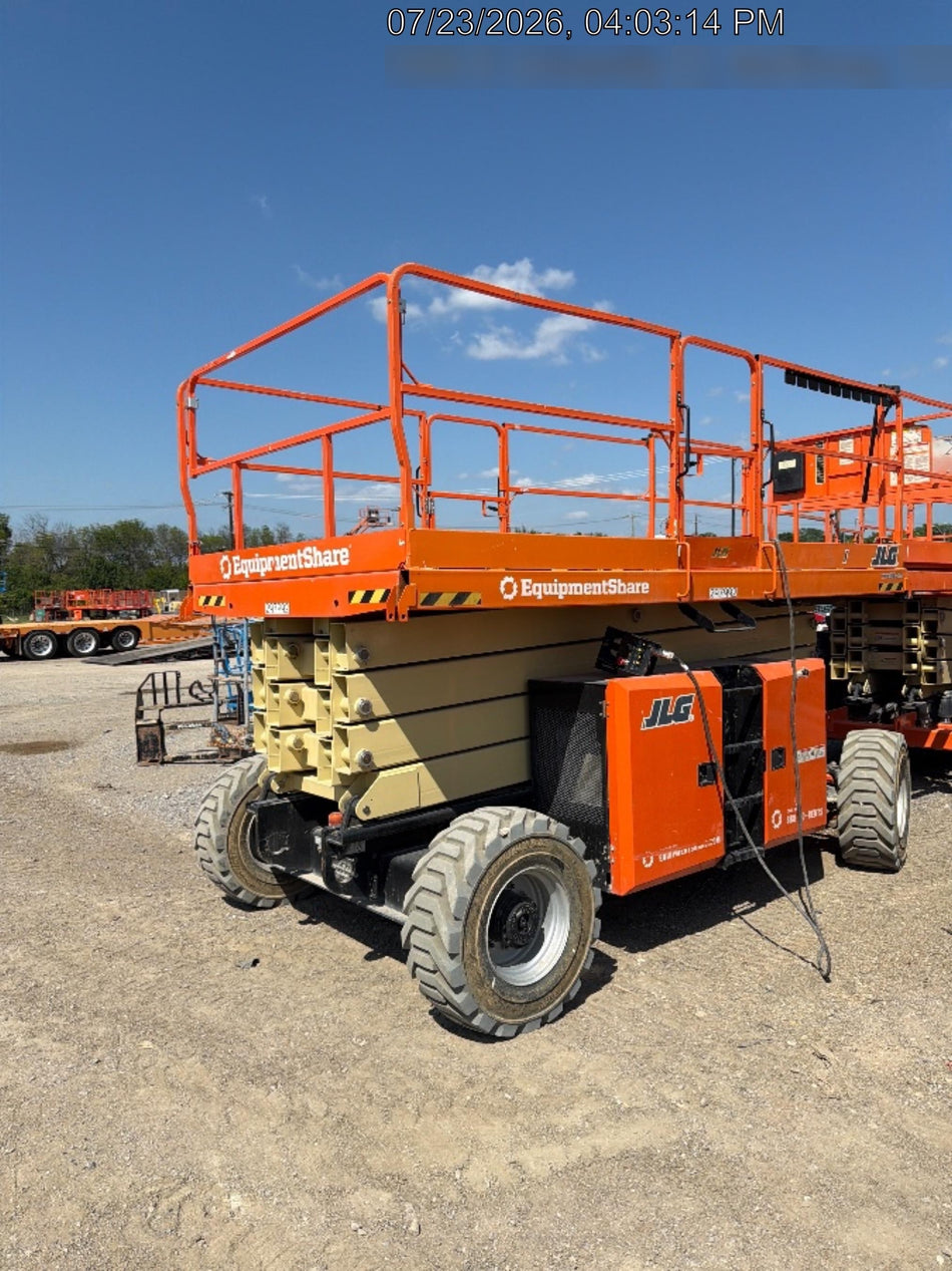 2023 JLG RT4394