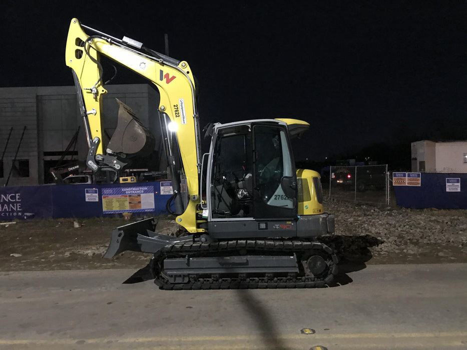 Wacker Neuson ET90 Enclosed Cab, Hybrid Tracks, Long Dipperstick, Bucket