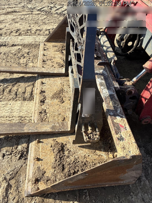 2022 PALADIN 48" Pallet Forks - Paladin