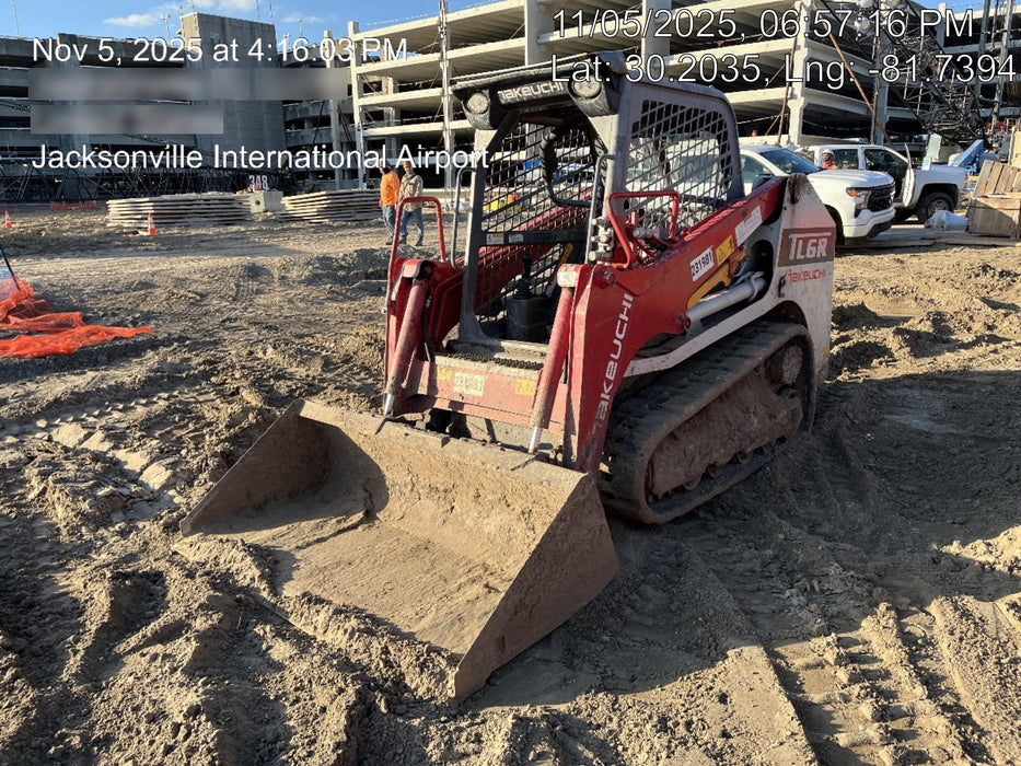 2022 TAKEUCHI TL6R