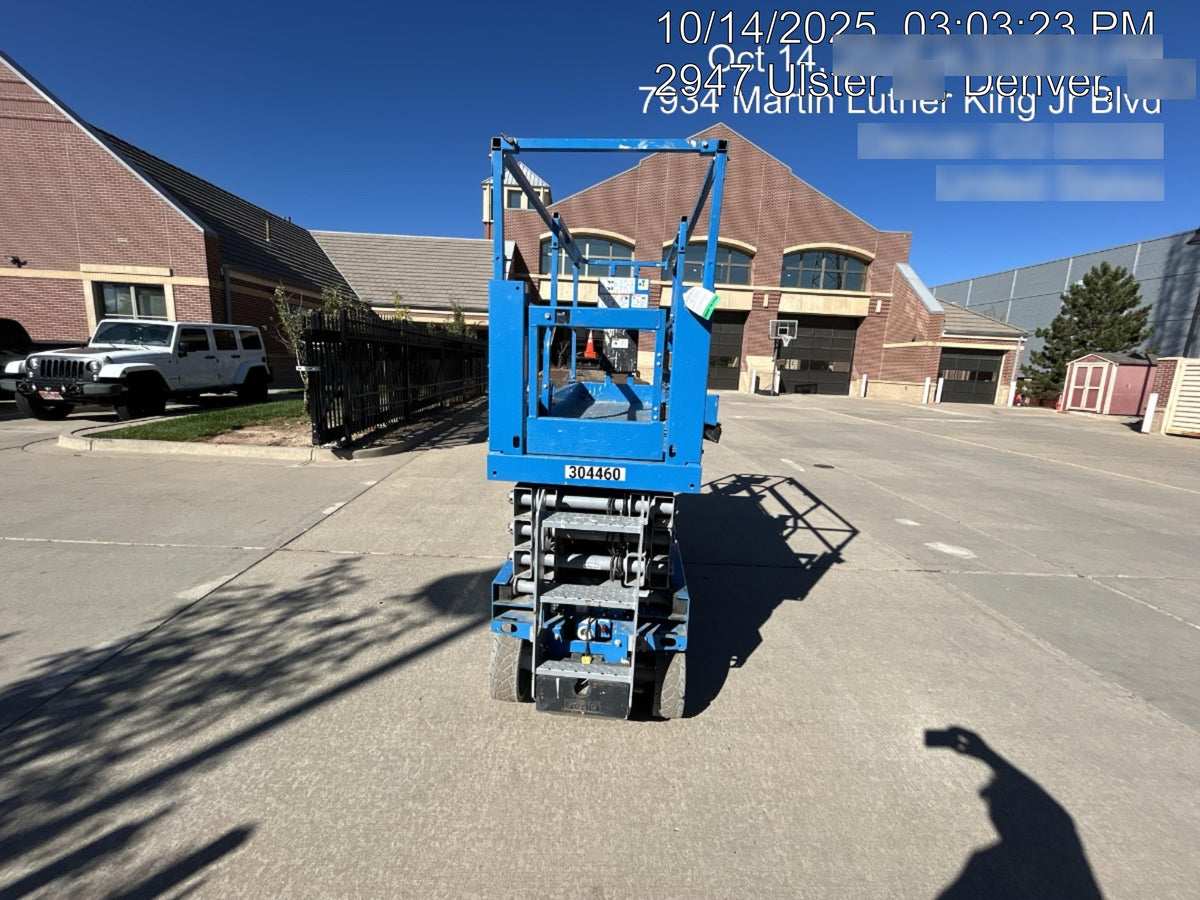 2023 GENIE GS-2632
