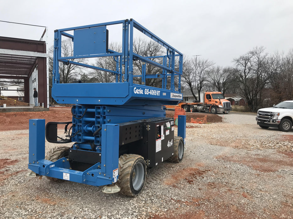 2020 GENIE GS-4069 RT