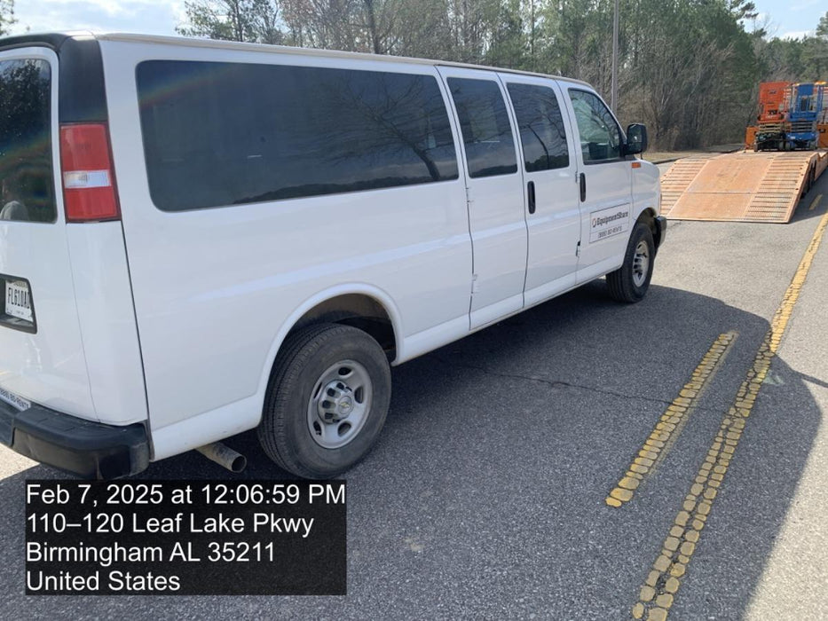 2023 CHEVROLET Express Van - Rental