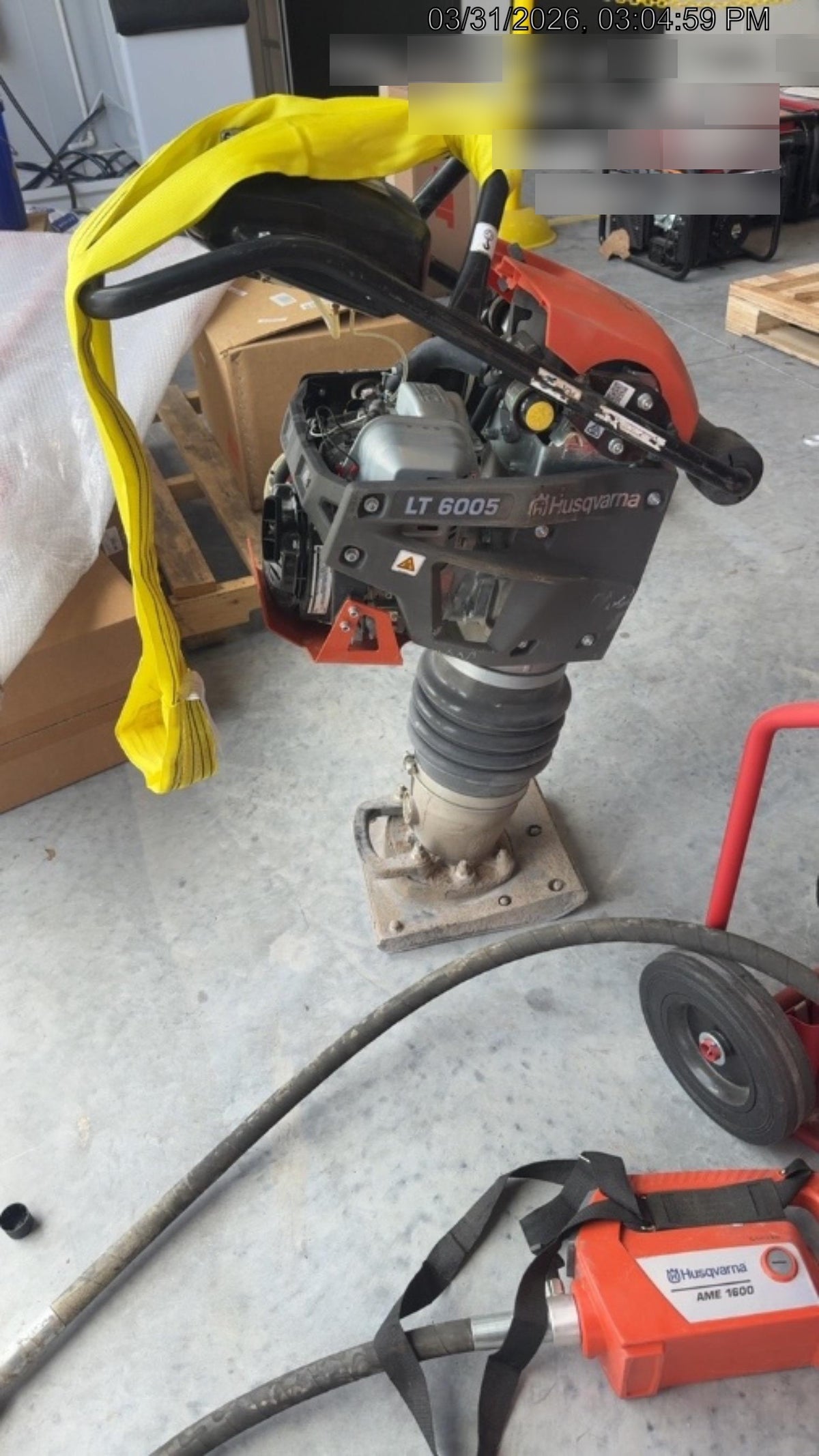 2025 HUSQVARNA LT6005