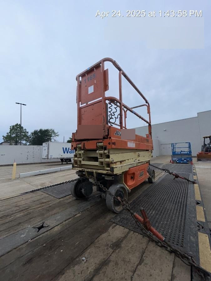 2016 JLG 1930ES