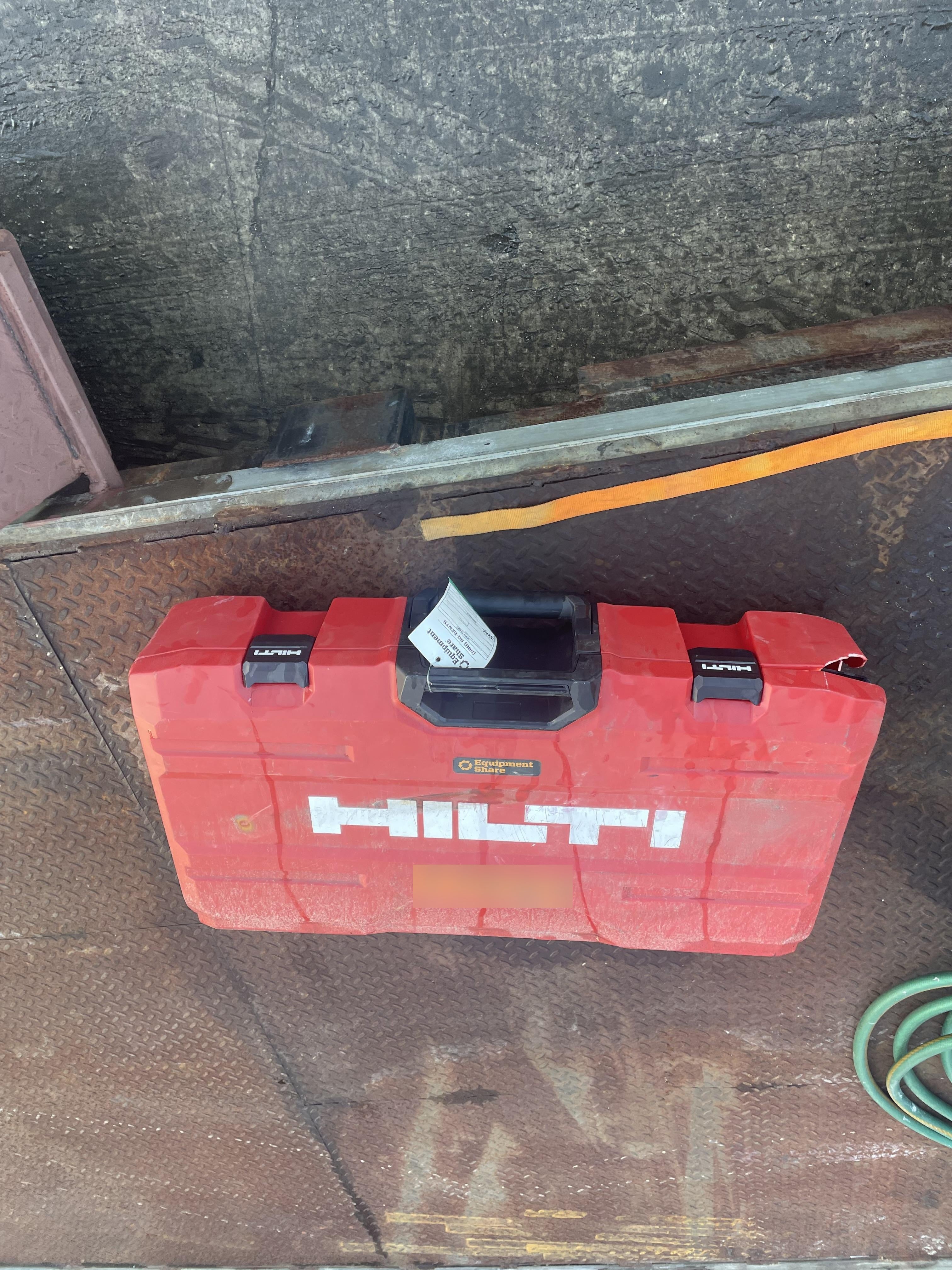2020 HILTI DD150U