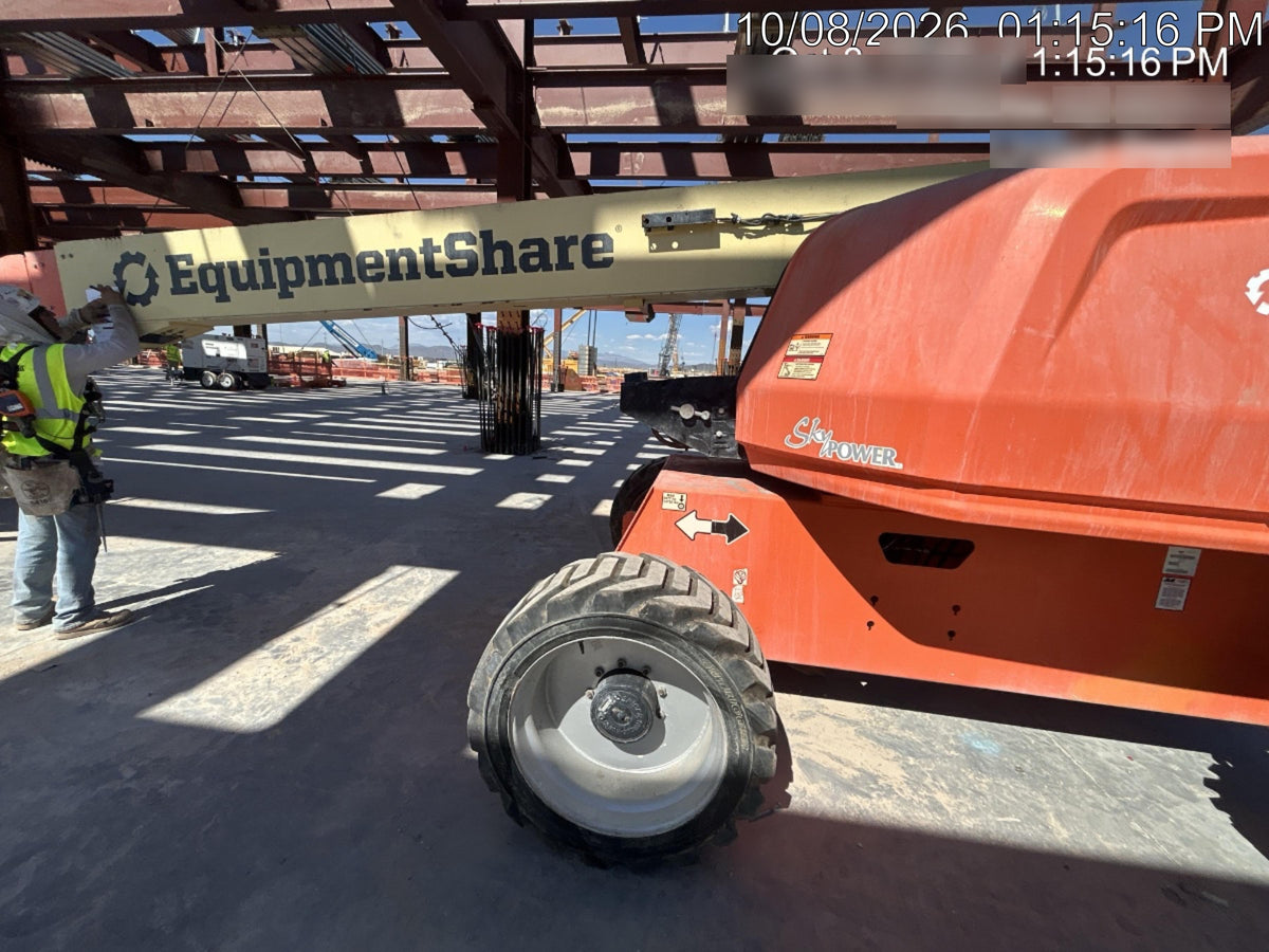 2023 JLG 660SJ