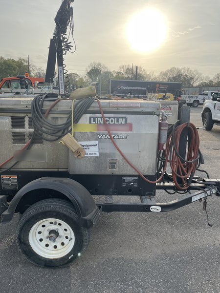 2019 Lincoln Electric Vantage 322 Lincoln Vantage 322 Welder w/Trailer, Light Kit, Cable Rack