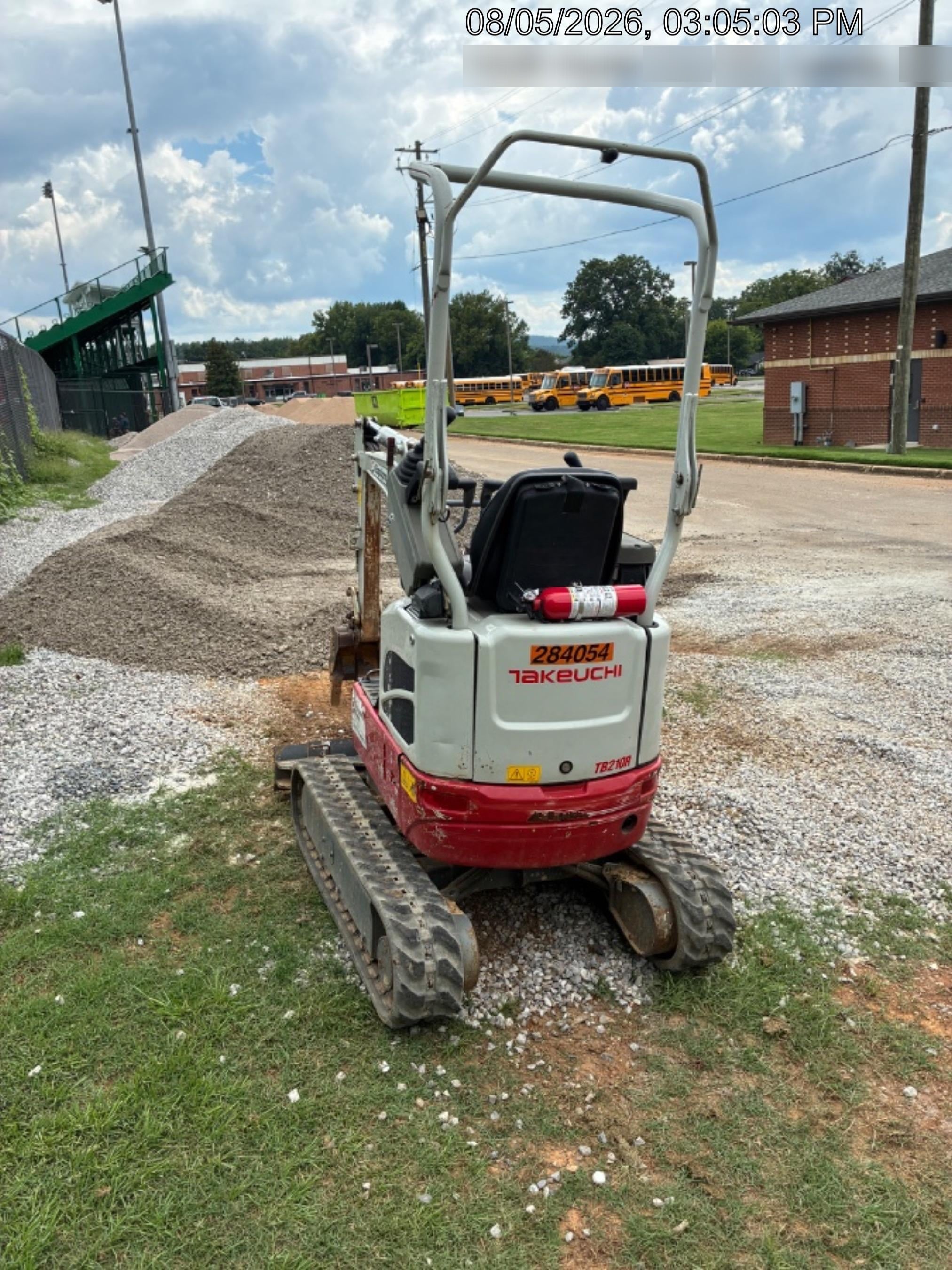 2022 TAKEUCHI TB210R