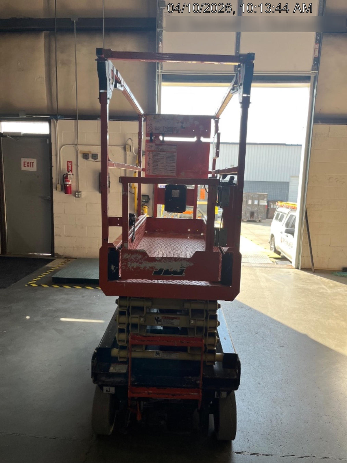 2022 JLG ES1932
