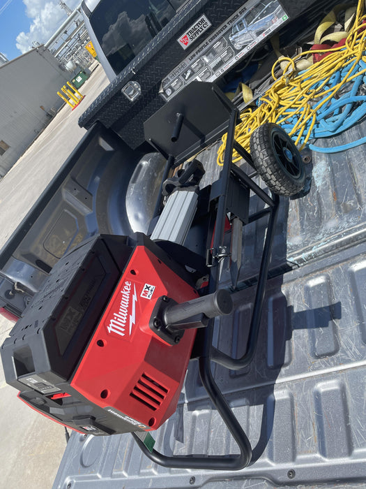 2022 MILWAUKEE MXF368-1XC