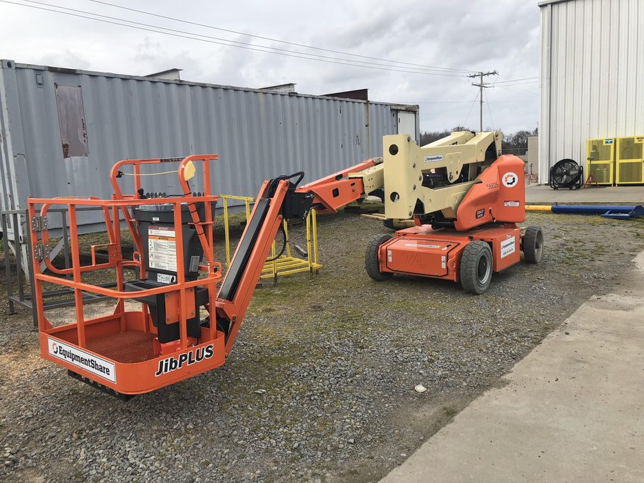 2020 JLG E400AJPN
