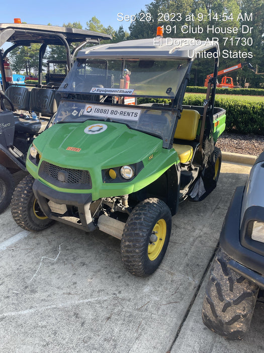 2020 John Deere XUV560E GATOR 4wd Utility Cart, Gas, 2 Seat, LED Strobe, Windshield Tempered Glass, Plastic Canopy, Wire Harness Kit, Backup Alarm