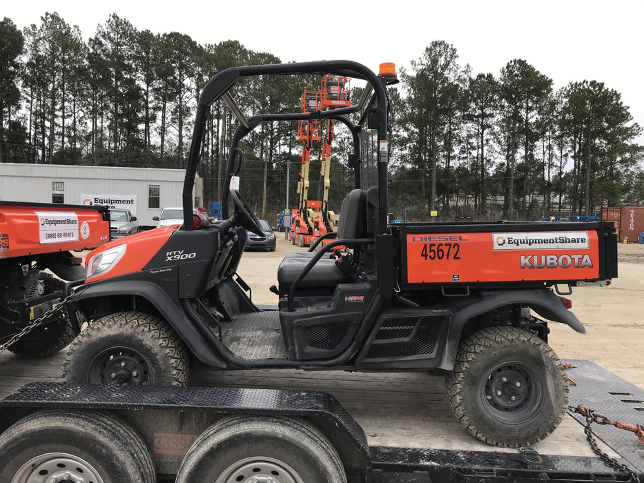 2019 Kubota RTV-X900 4wd Utility Cart, LED Strobe, Windshield Tempered Glass, Plastic Canopy, Backup Alarm