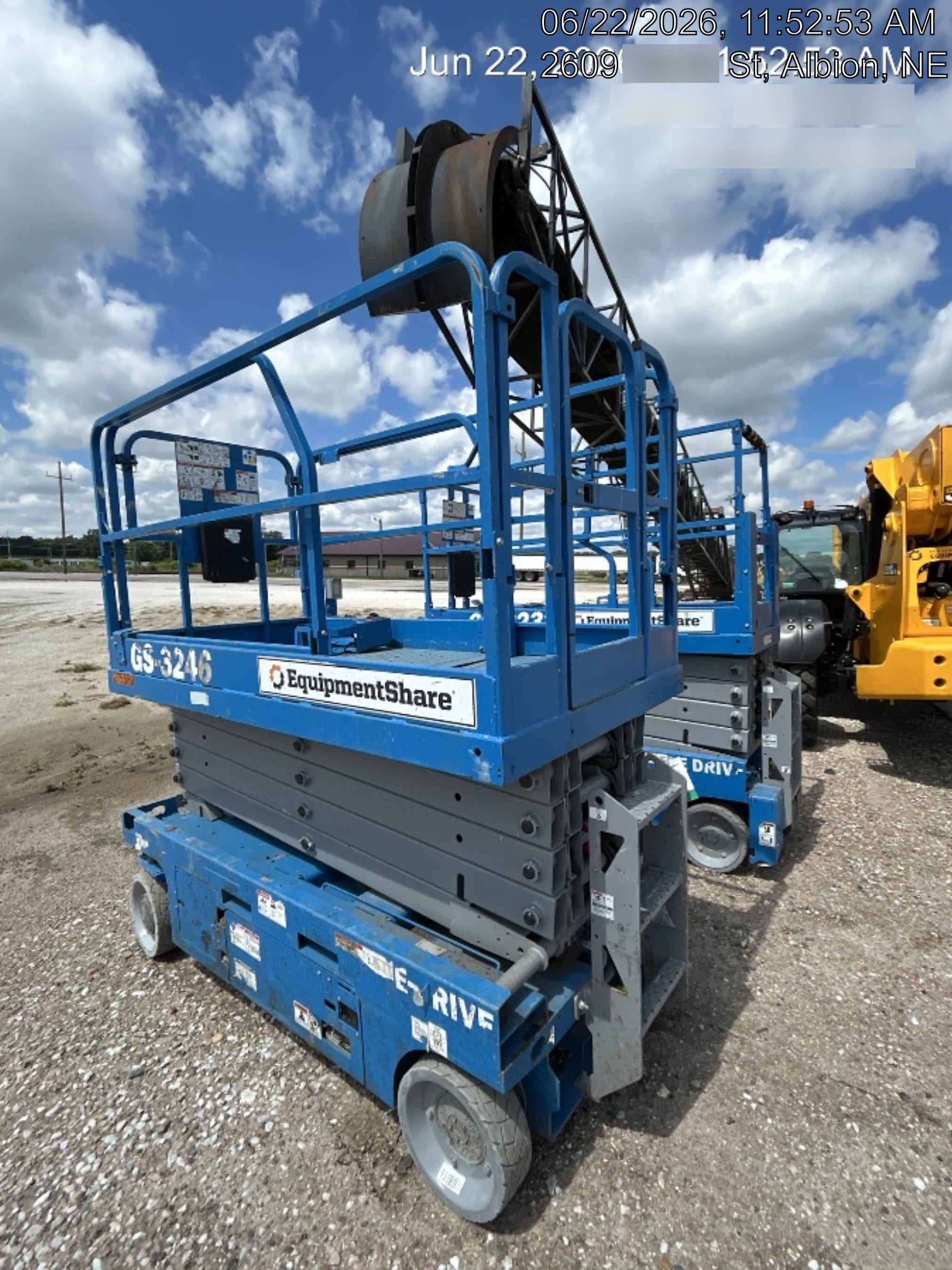 2022 GENIE GS-3246