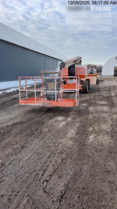 2019 JLG 800AJ
