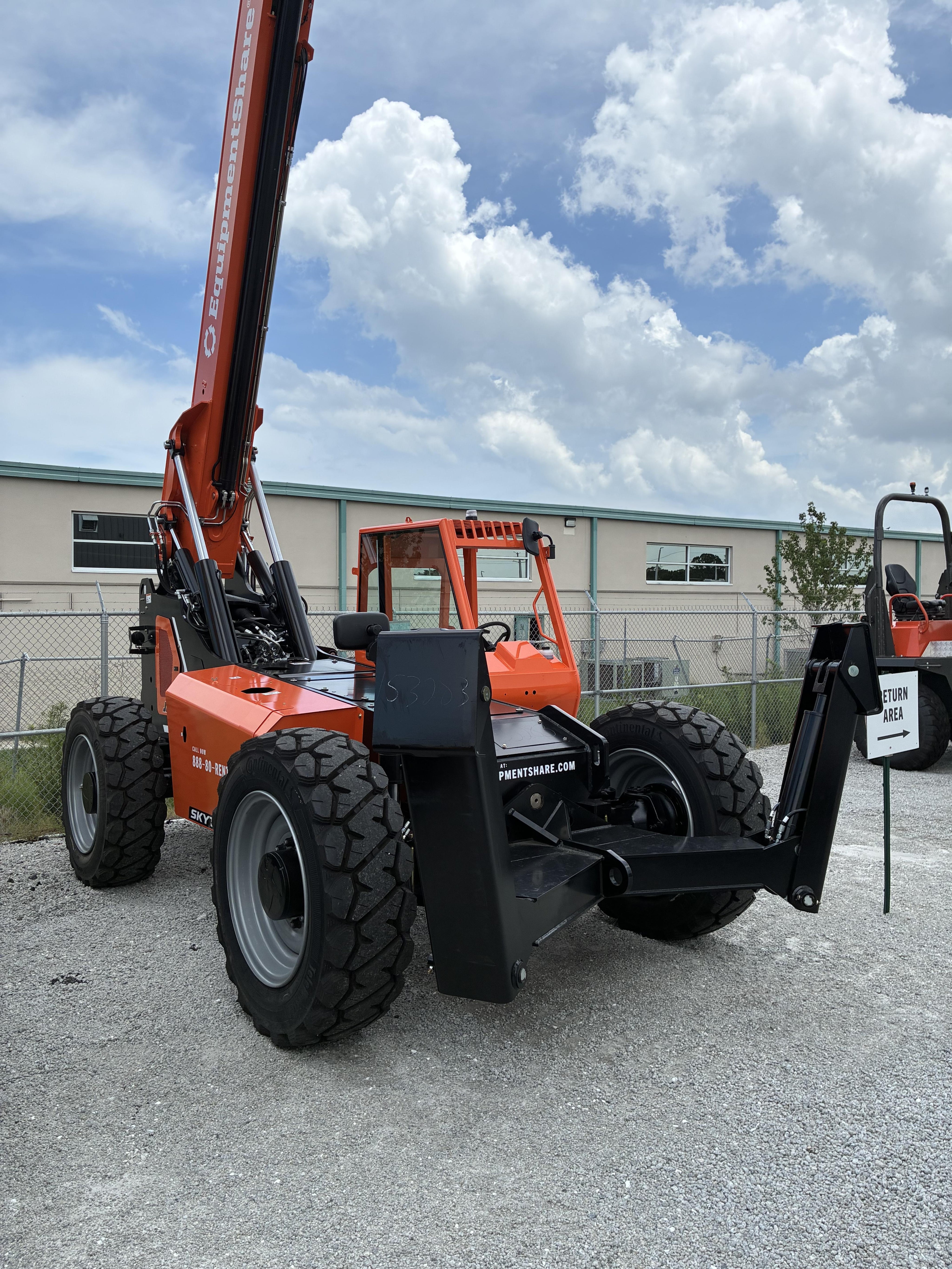 2026 SKYTRAK 10054