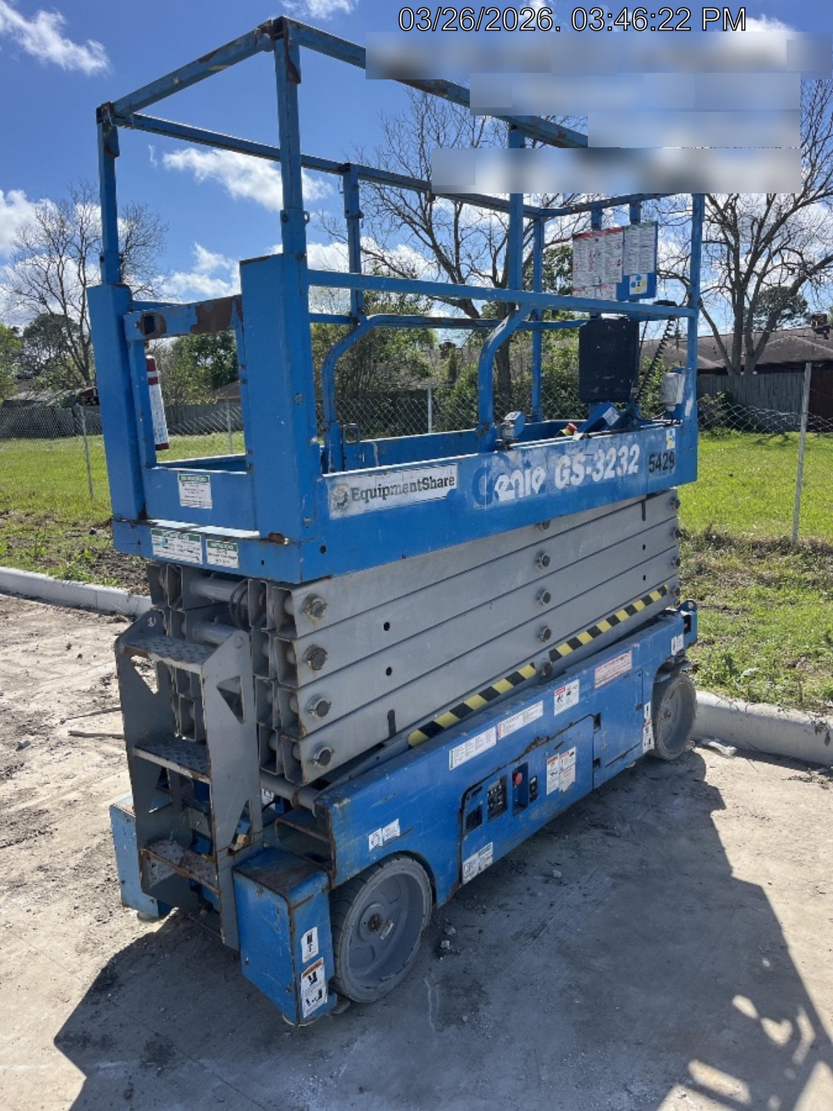 2017 Genie GS-3232 Genie GS3232 Narrow 32' Scissor Lift