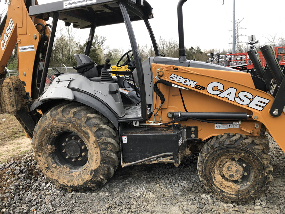 2019 Case 580N EP Canopy, 4WD, 1-Way Aux Hydraulics, Pilot Controls, Ride Control and Loader Aux Hydraulics, 900 LB. Front CWT, 82" HD LONG LIP (1 CU. YD.) W/BOCE AND LIFT EYES, FLIP OVER/STABILIZER PADS COMB