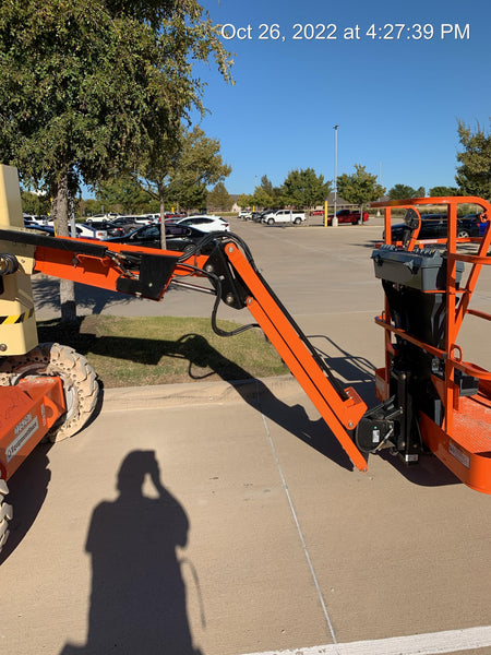 2022 JLG 340AJ