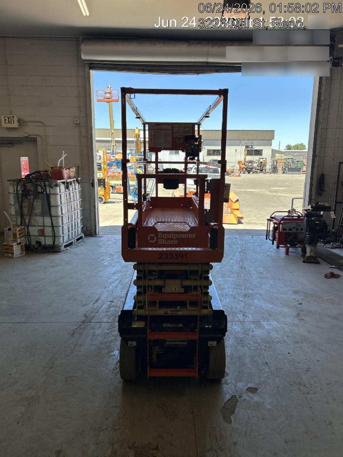 2022 JLG ES2632