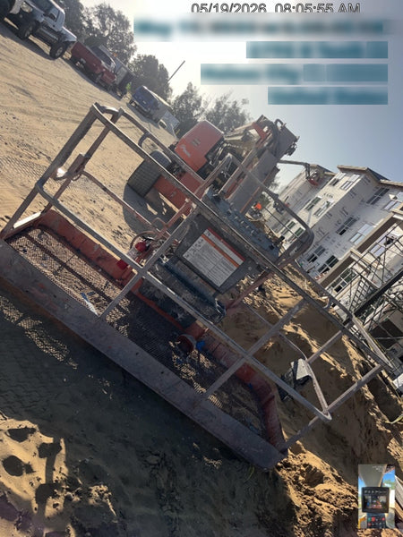 2022 JLG 660SJ