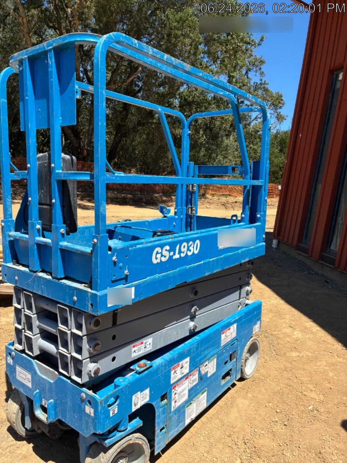 2019 Genie GS-1930 Half Height Swing Gate, 800W Inverter