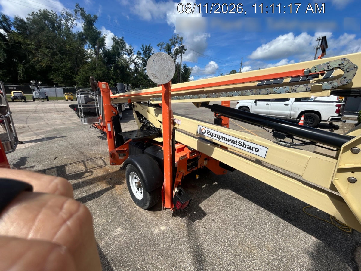 2021 JLG T500J