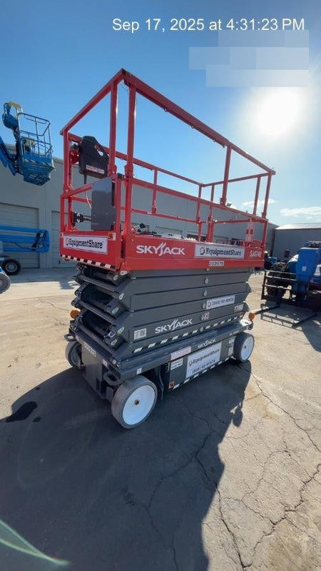 2022 SKYJACK SJ4740