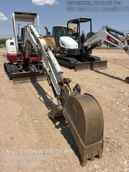2022 TAKEUCHI TB235-2R