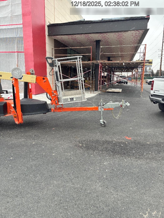 2023 JLG T350