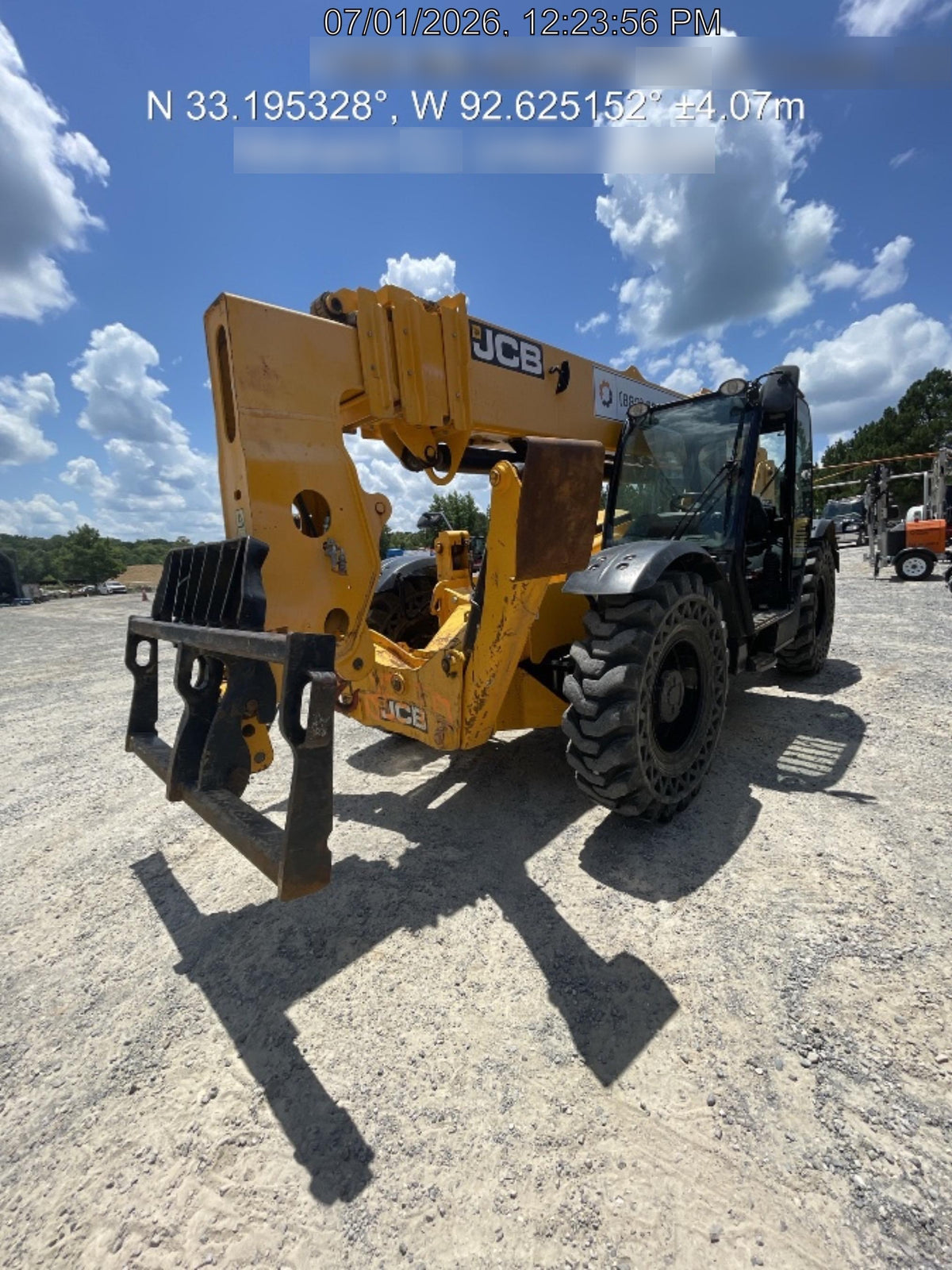 2021 JCB 510-56