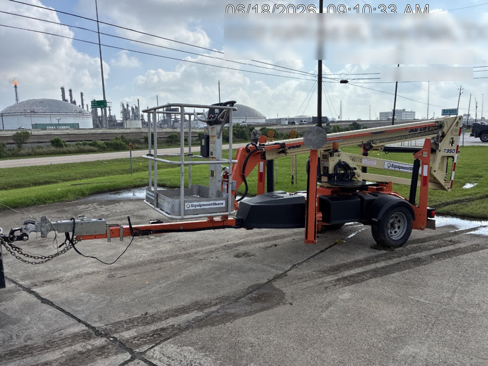 2022 JLG T350