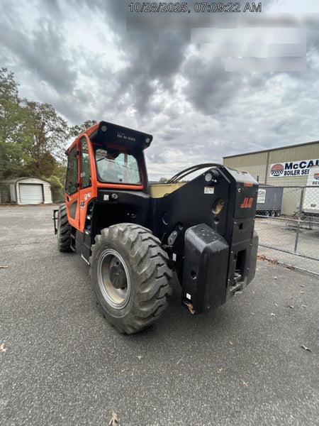 2025 JLG 1732