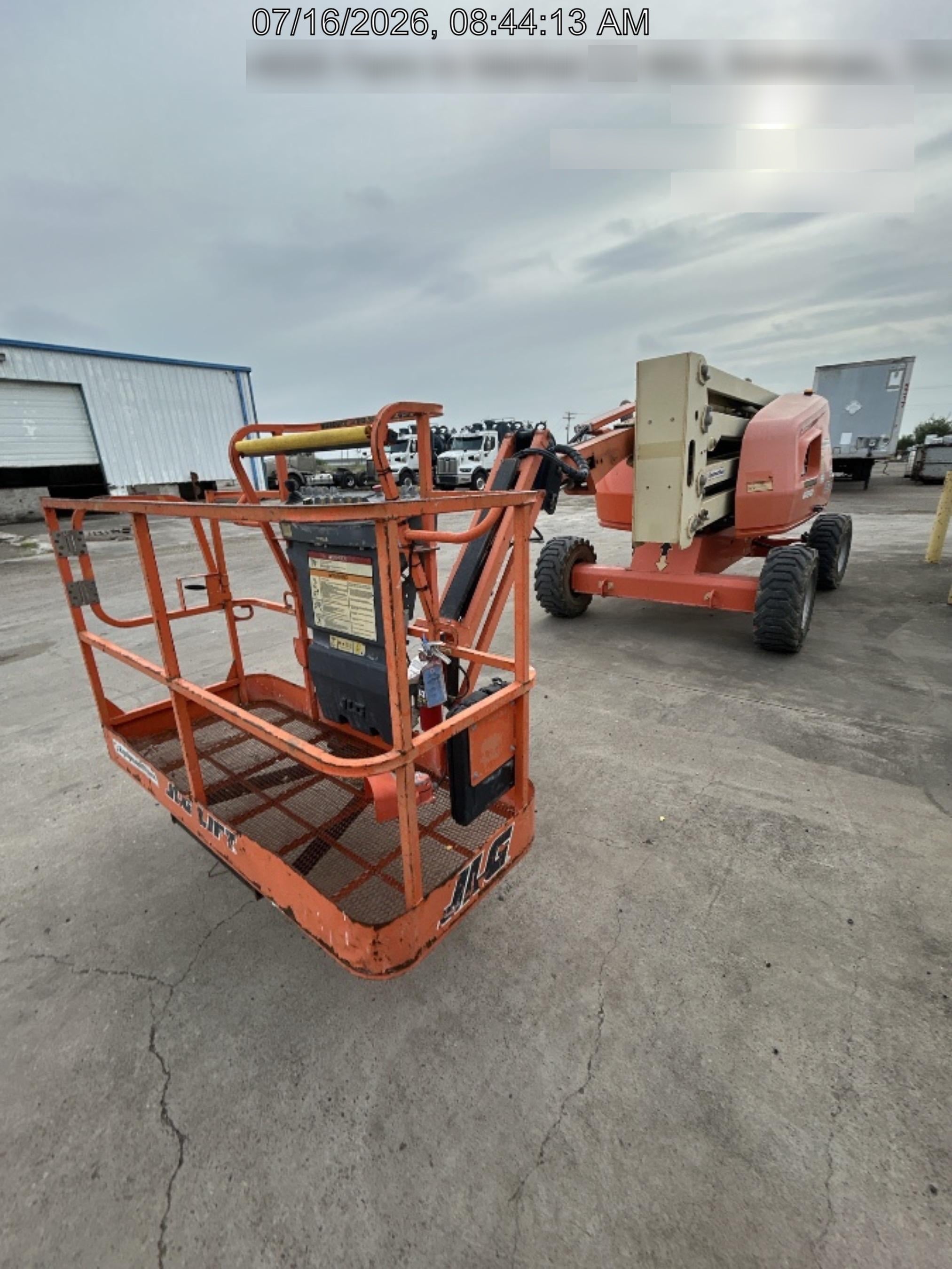 2019 JLG 450AJ