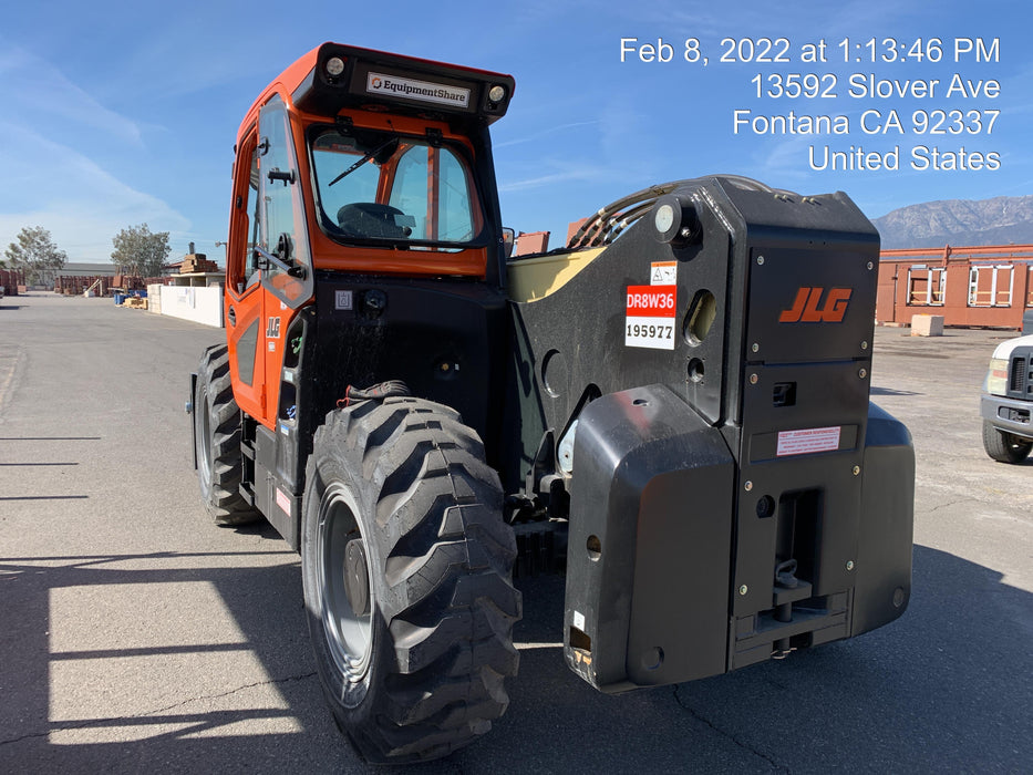2021 JLG 1732