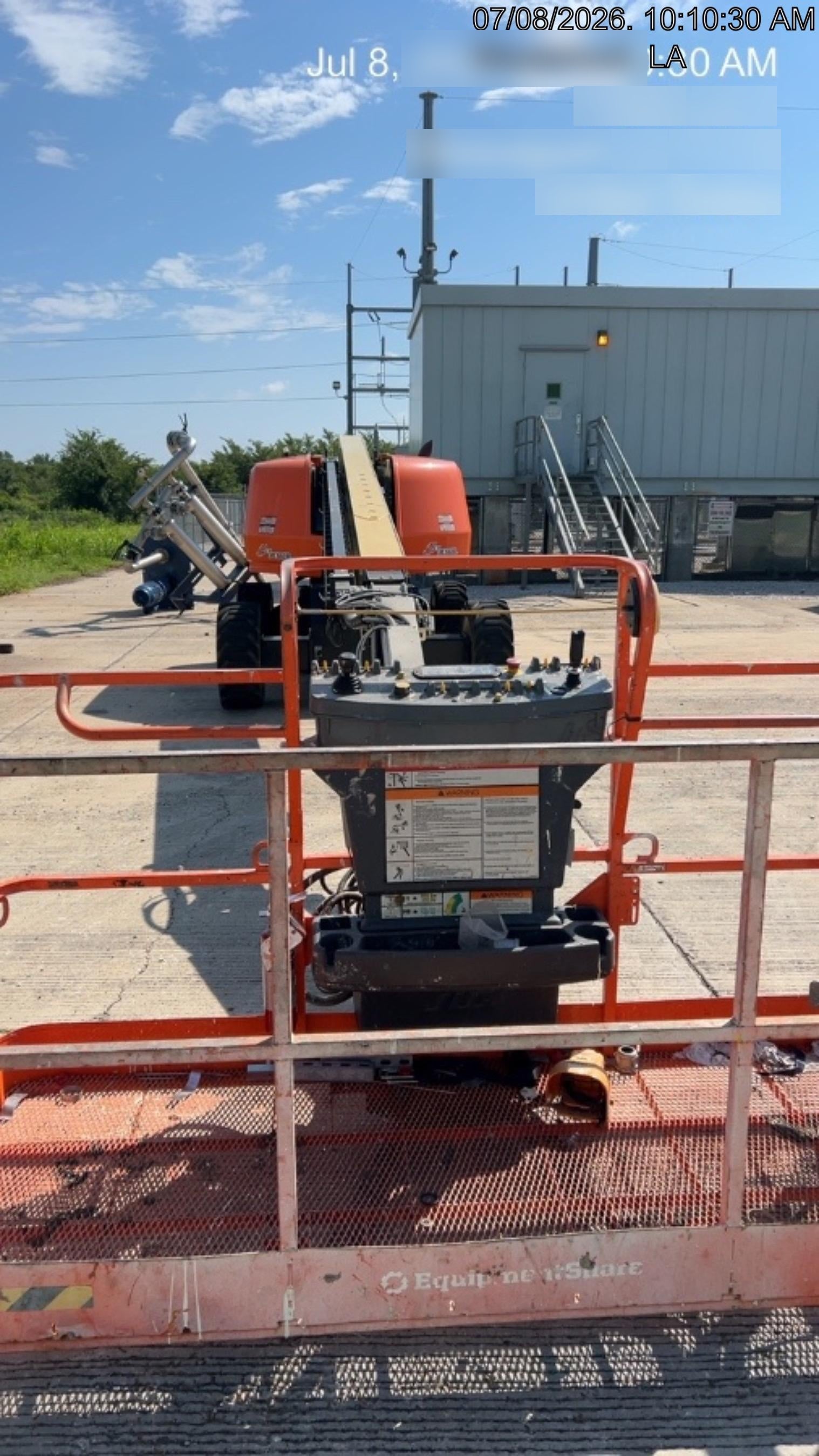 2024 JLG 660SJ