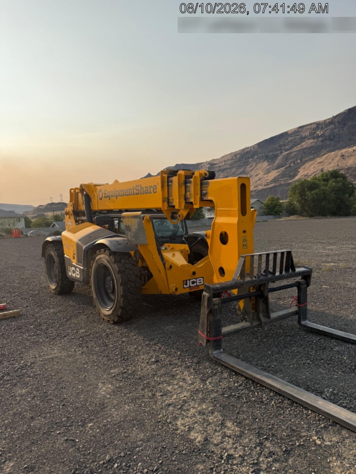2025 JCB 512-56