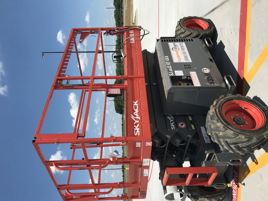 2017 SKYJACK SJ6832 RT